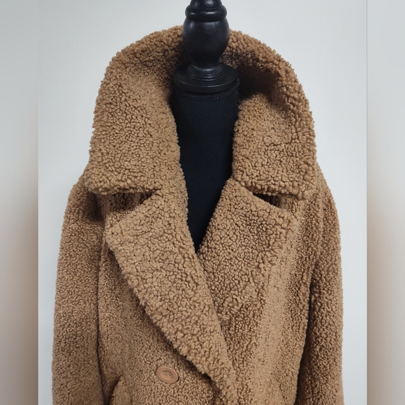 Kenneth Cole | Sherpa Winter Coat - Picture 8 of 8